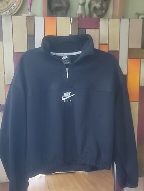 Nike Black Quarter-Zip Nike Air Pullover